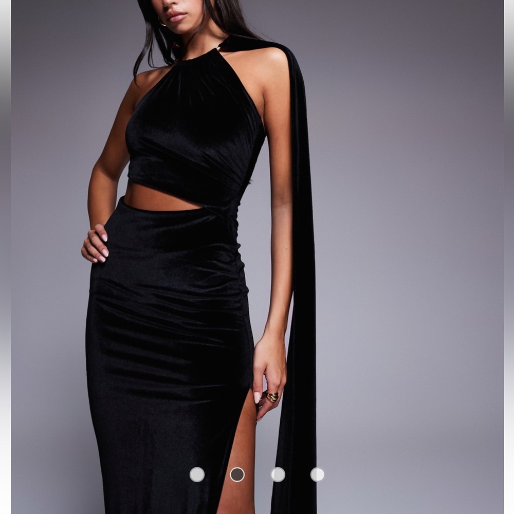 ASOS DESIGN halter neck drape maxi with gold tone neck - Picture 3 of 5